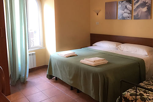 Camere triple doppie Roma affittacamere Colosseo